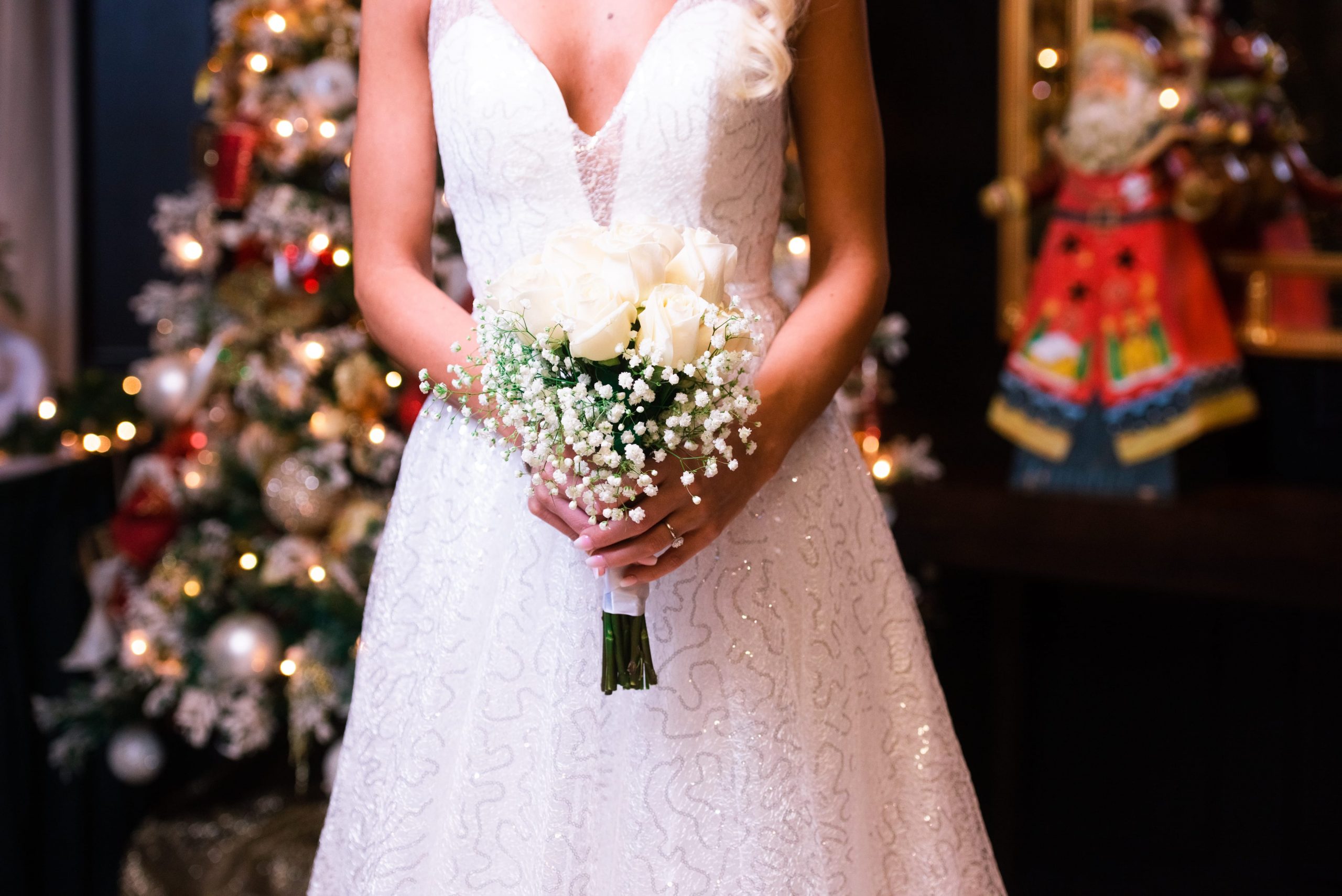 bride holding wedding bouquet 