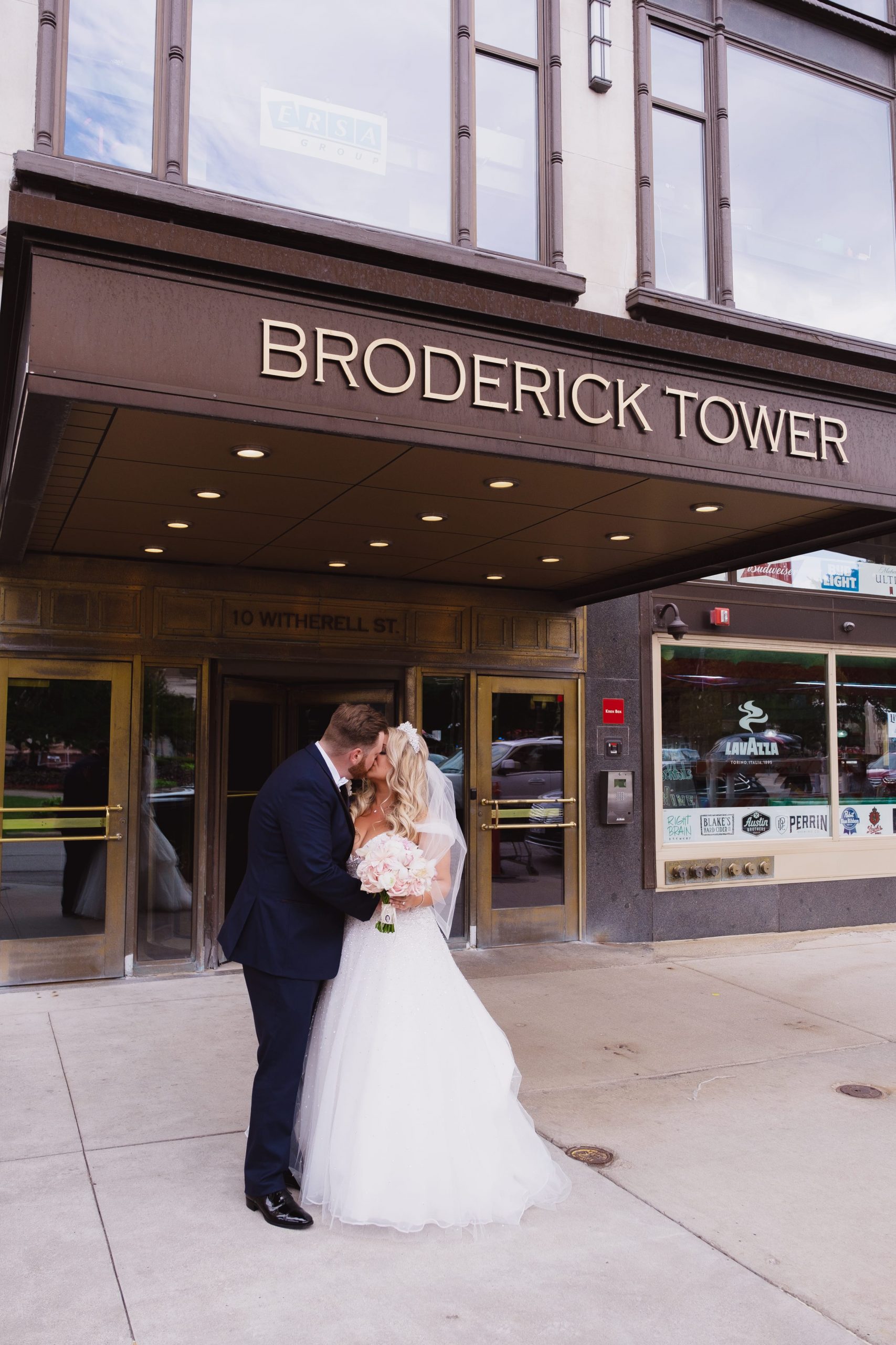 wedding at broderick tower