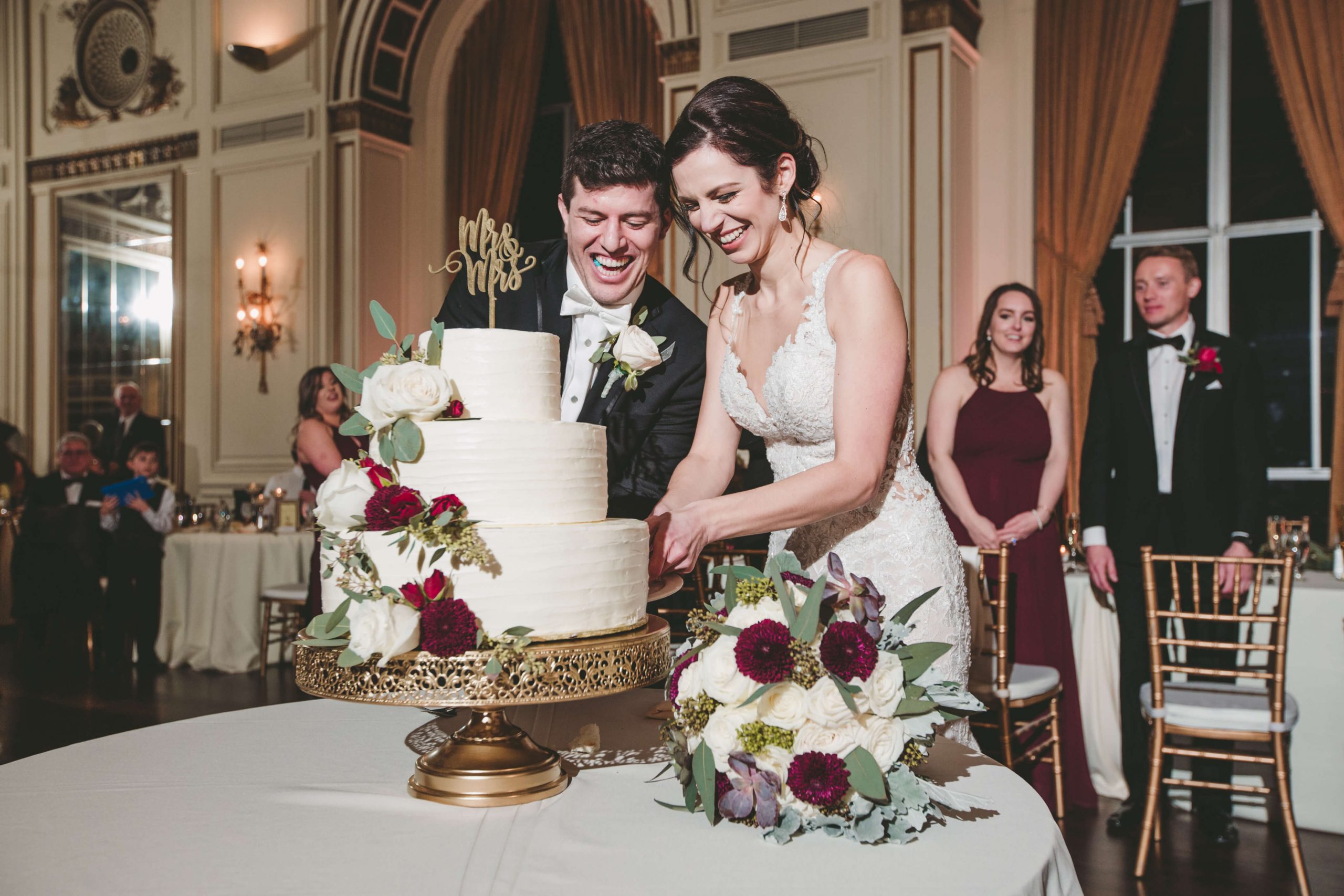 cake cutting Lafrate wedding