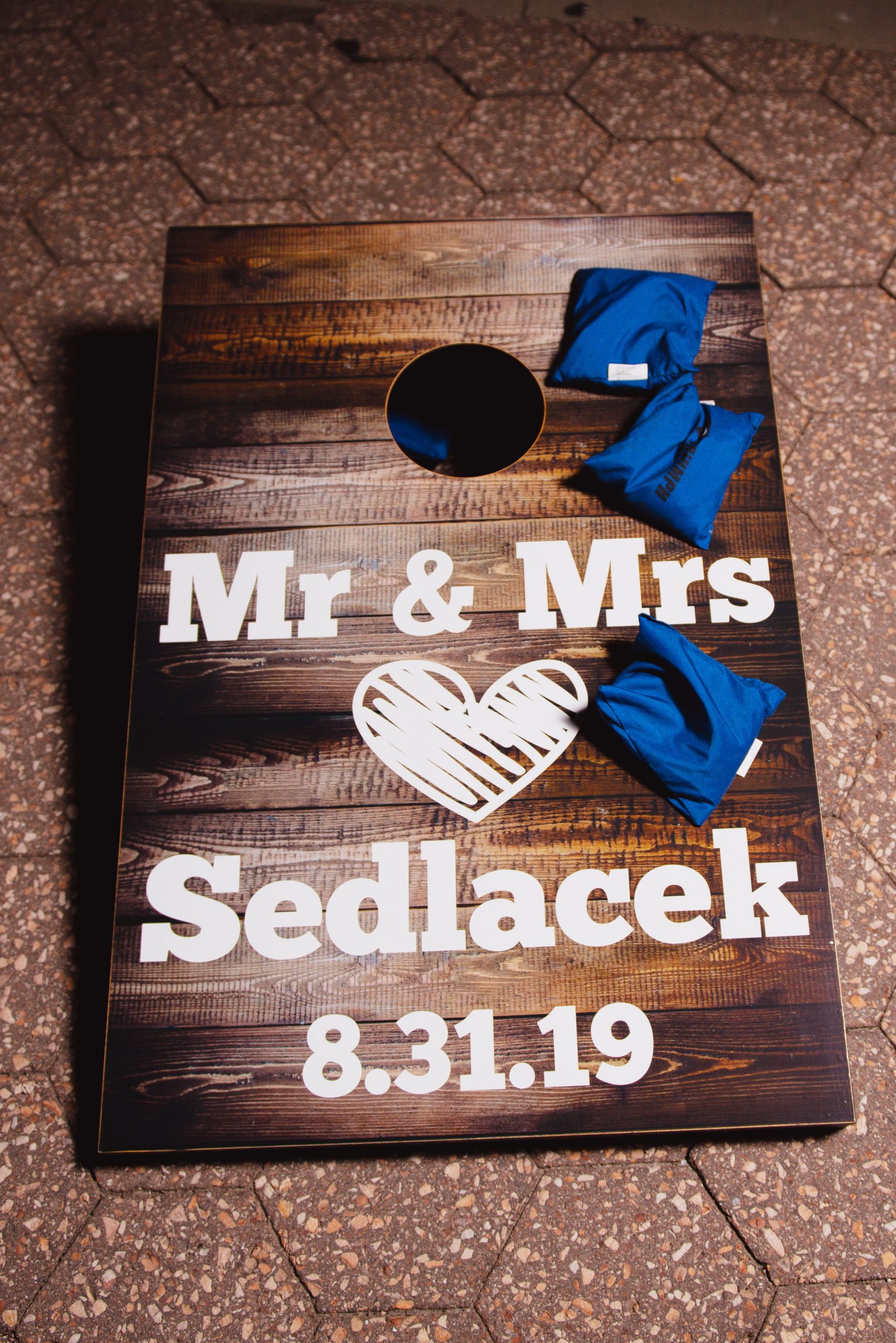 custom mr and mrs cornhole board