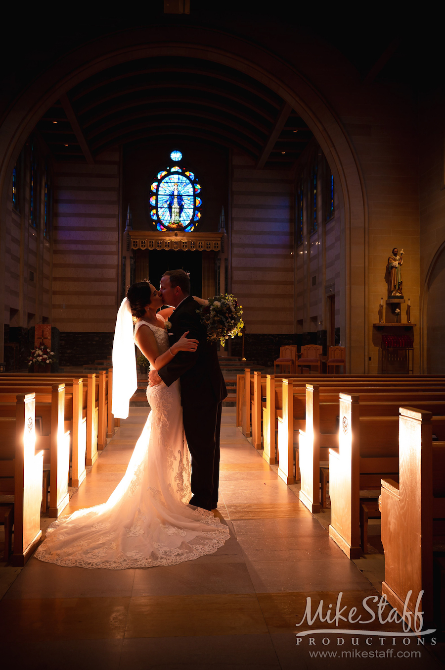 Amanda and Andrew's Wedding at Atheneum Suite Hotel