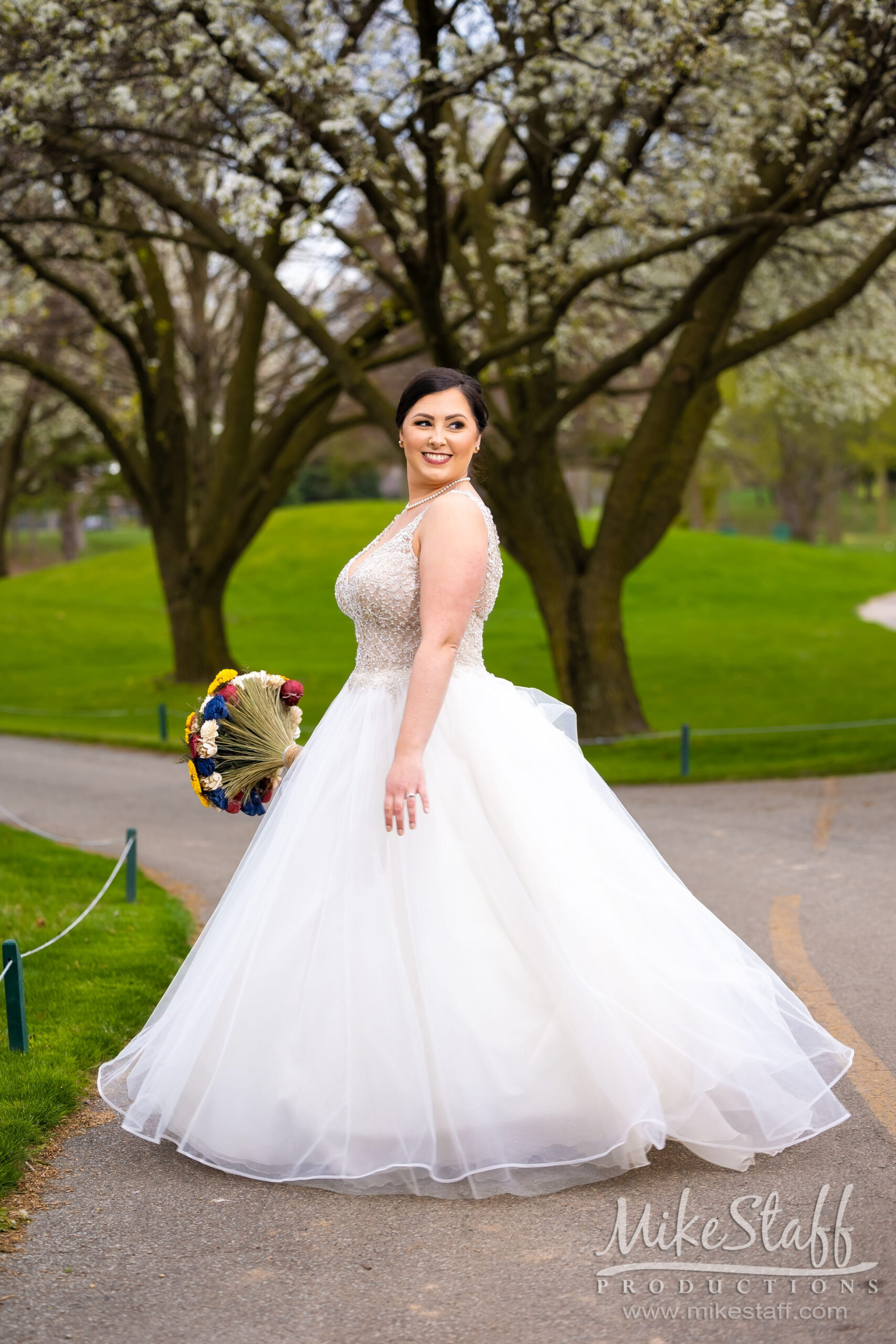 bridal portrait at sycamore hills