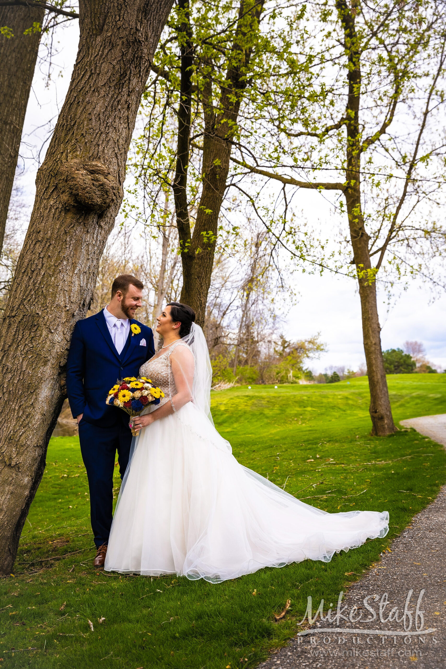 bride and groom at sycamore