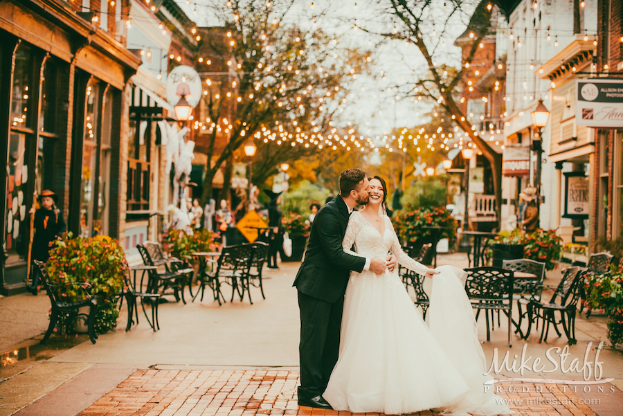 brooks wedding downtown holly outdoors