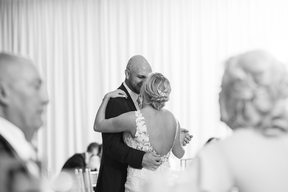 Detroit Wedding Photographer_Solitude Links_Mike Staff Productions_first dance_black and white