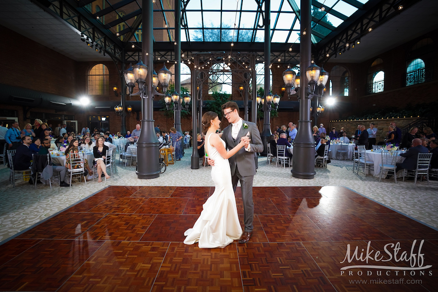 Detroit Wedding DJ First Dance_Saint Johns resort