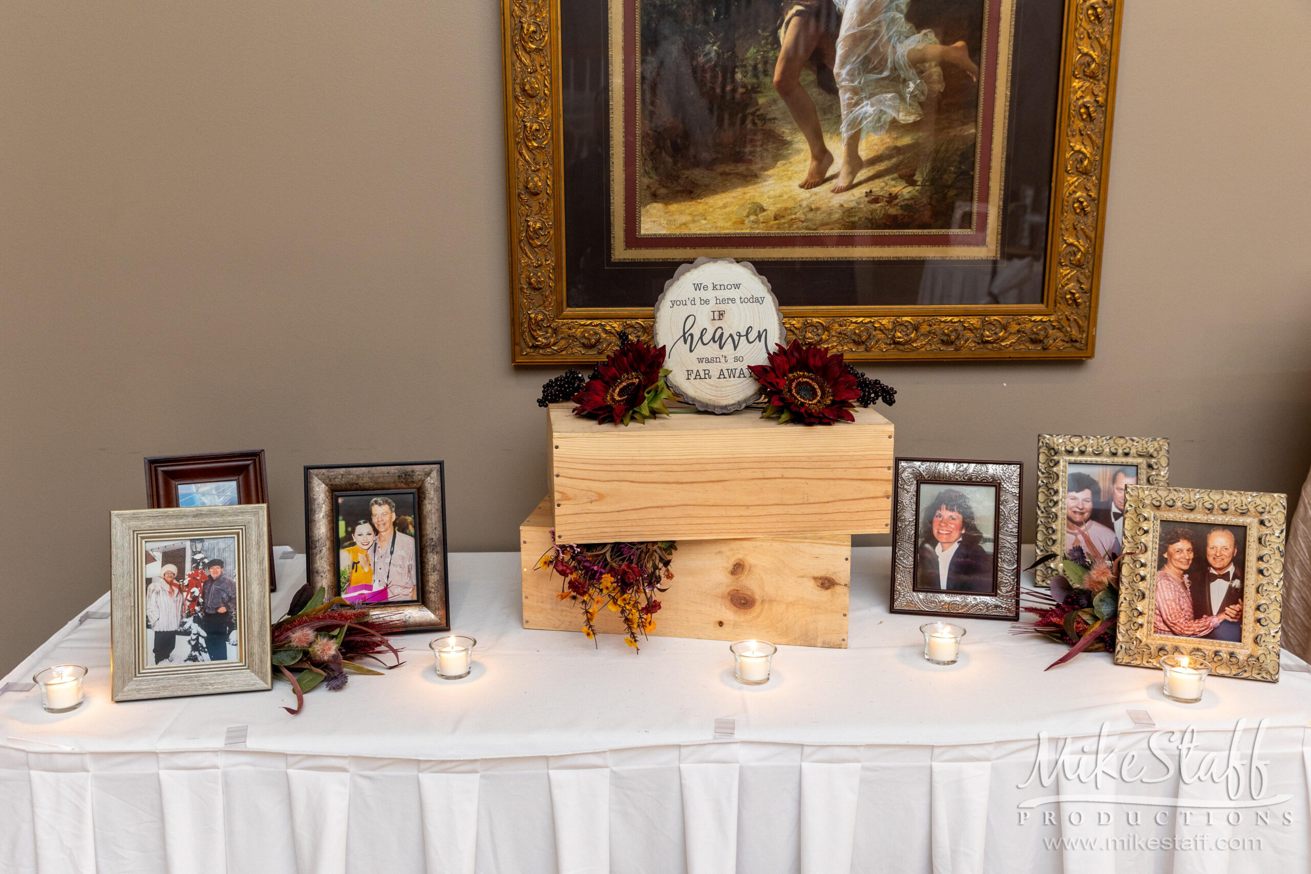 memorial table at sycamore hills