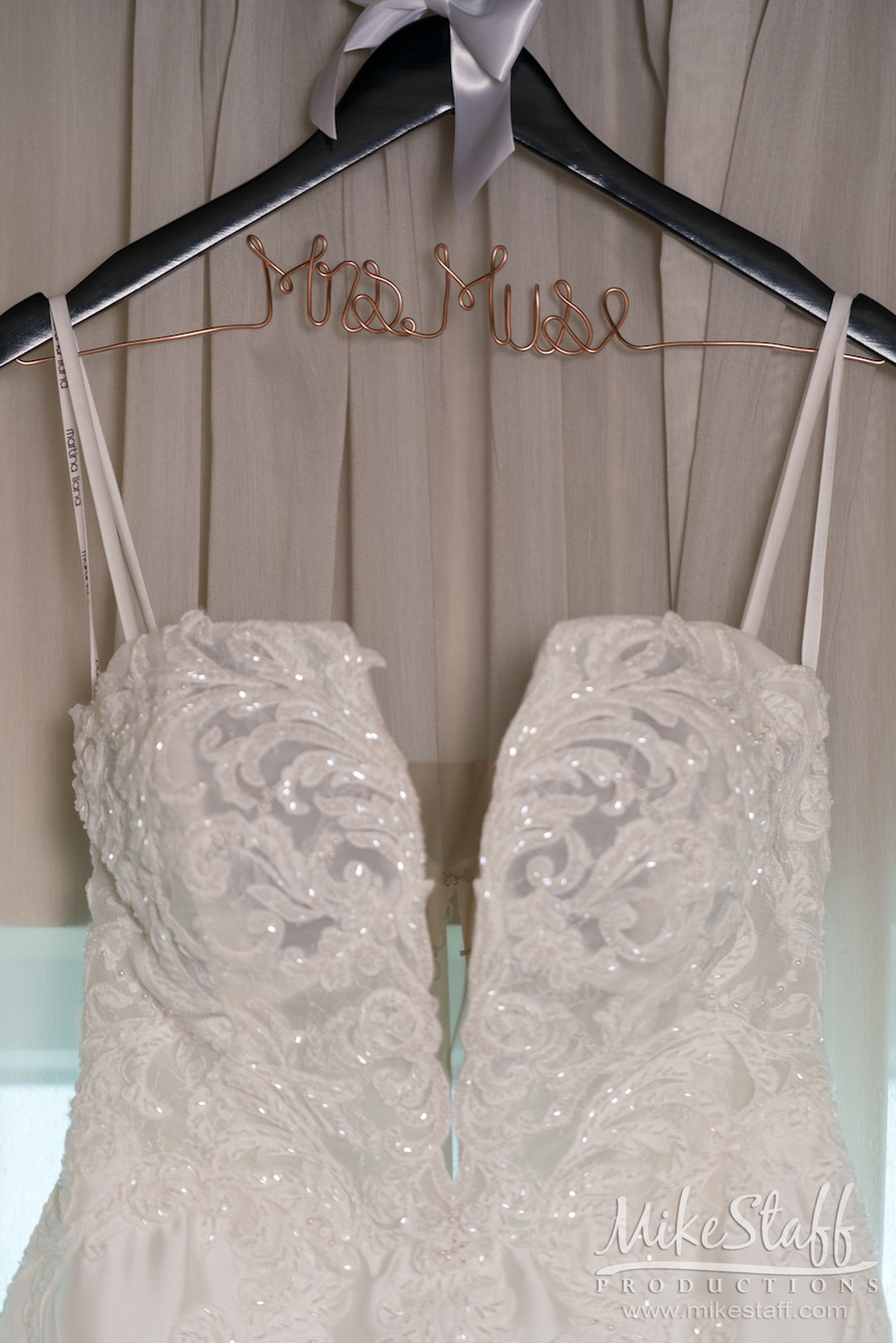 dezarae wedding dress on Muse hanger