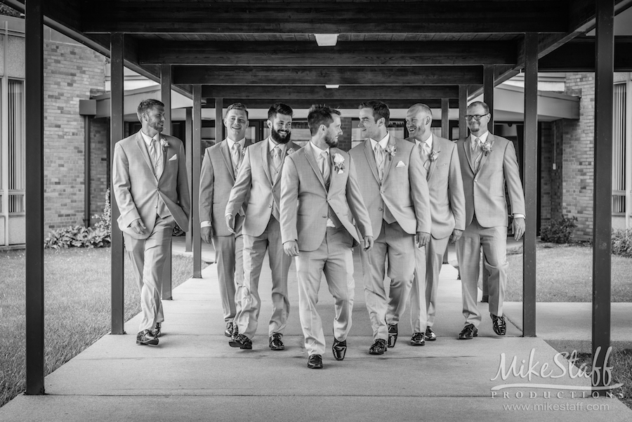 groomsmen