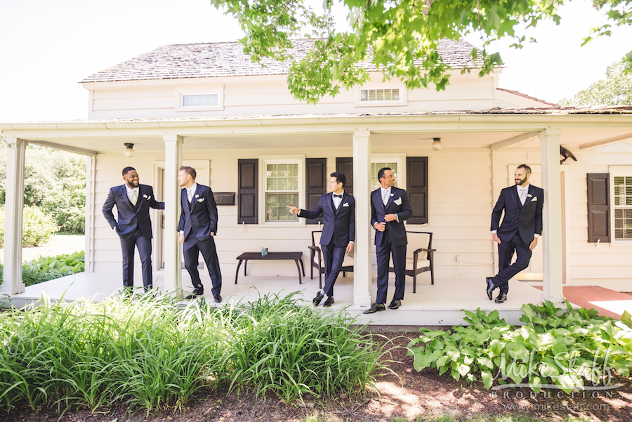 groomsmen